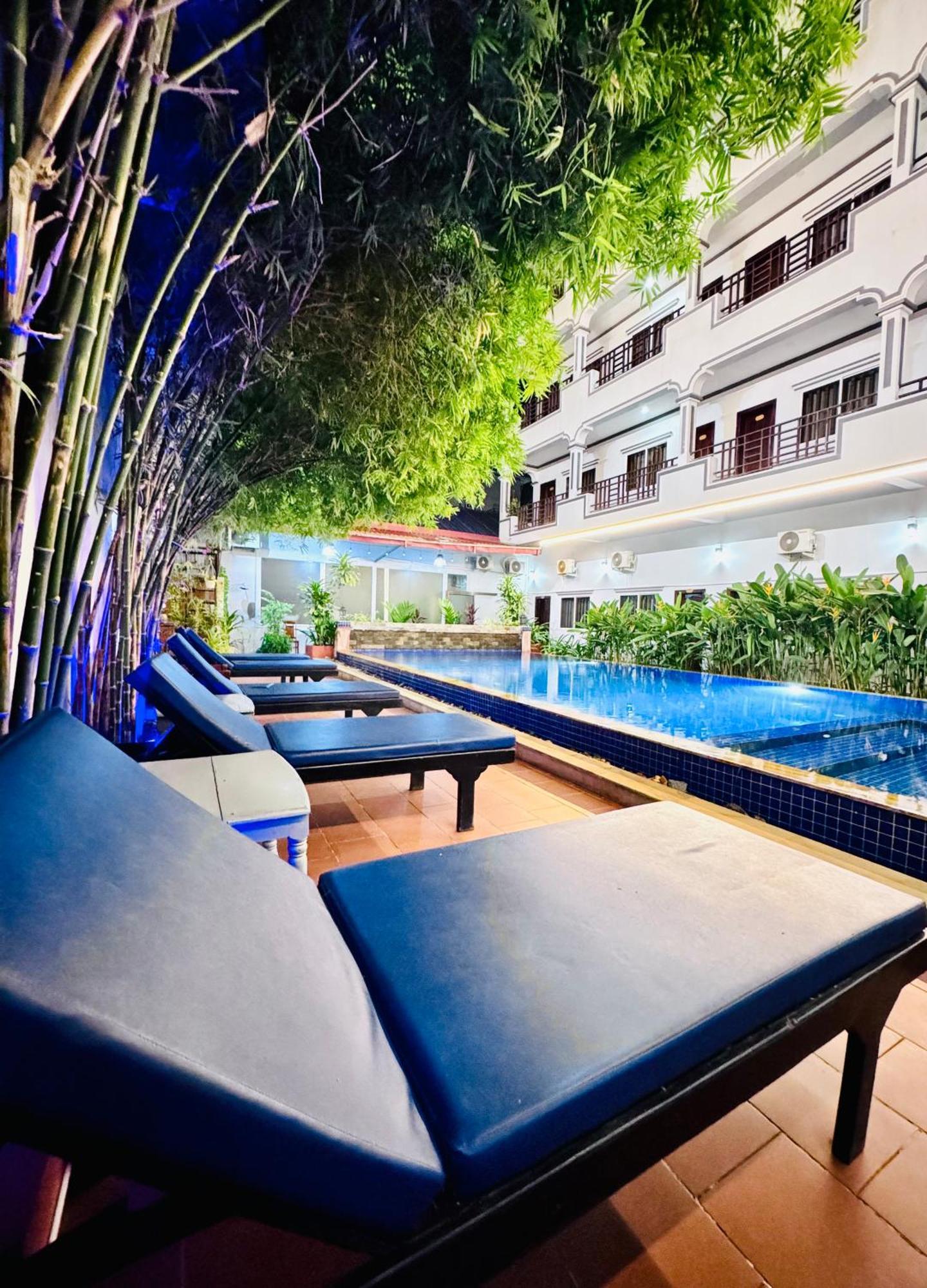 Golden Bakong Boutique Hotel Siem Reap Ngoại thất bức ảnh